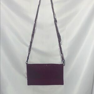 NWT NEMAN MARCUS SUEDE Elegant‎ Burgundy GLITTERY Magnetic close crossbody Bag